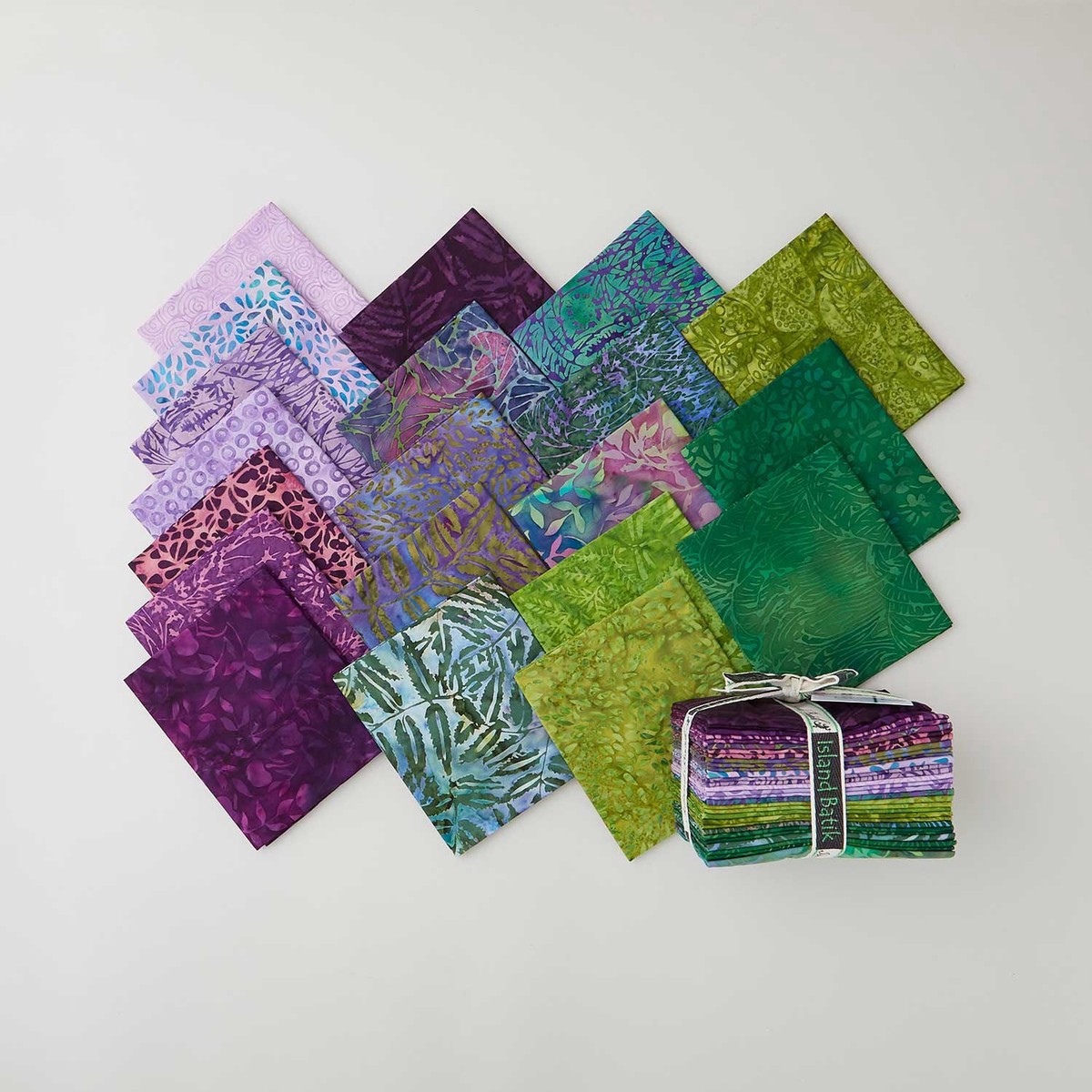 enchanted-forest-batiks-favorites-fat-quarter-bundle