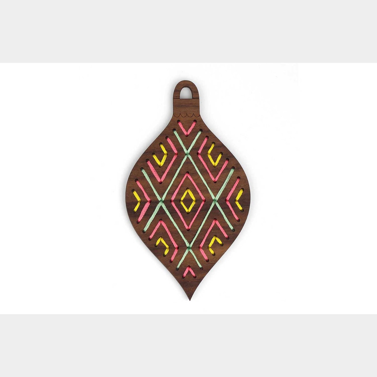 geometric-stitched-ornament-kit