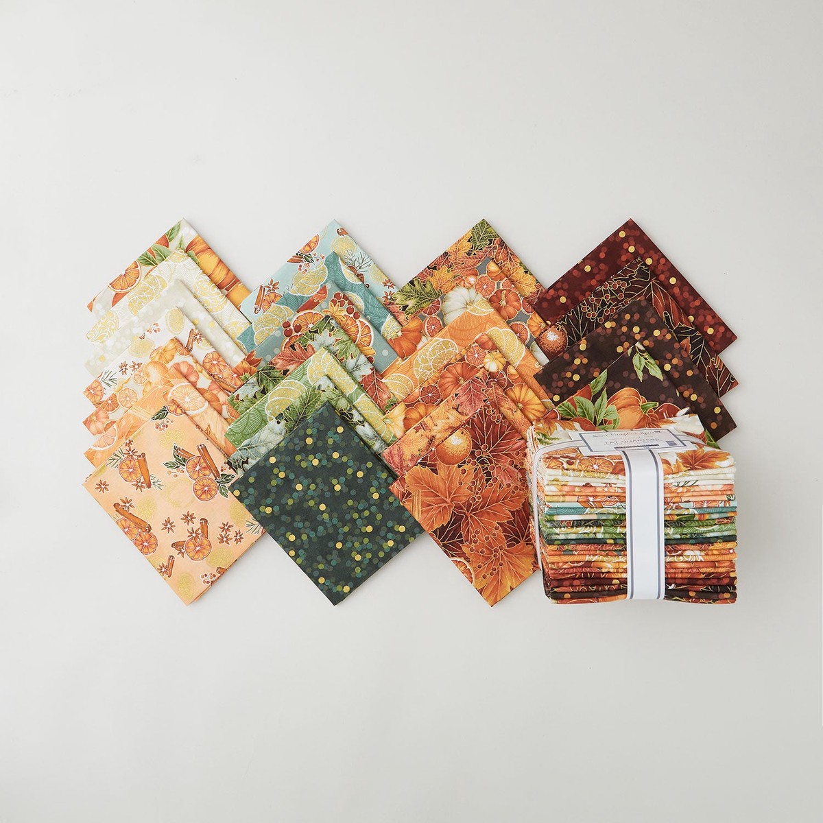 sweet-pumpkin-spice-metallic-fat-quarter-bundle