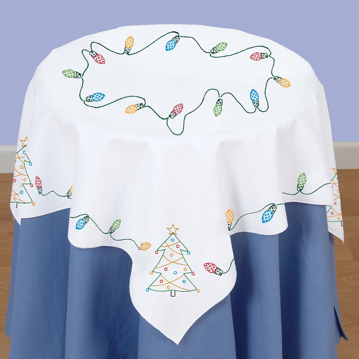 christmas-embroidery-table-topper-kit