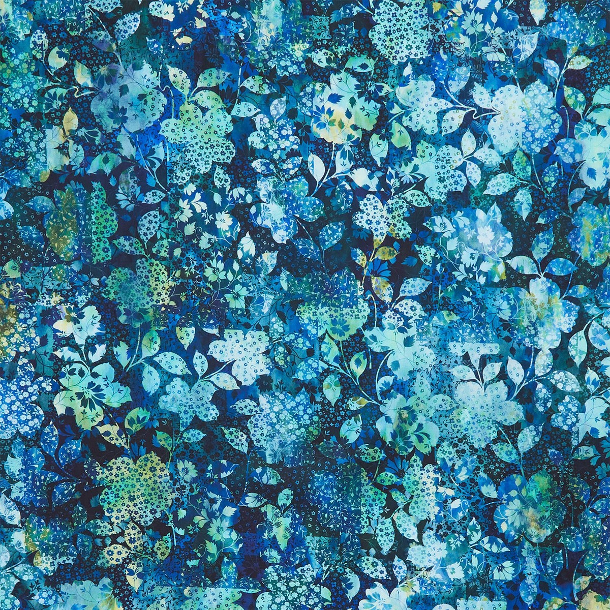 allure-patchwork-floral-blue-yardage