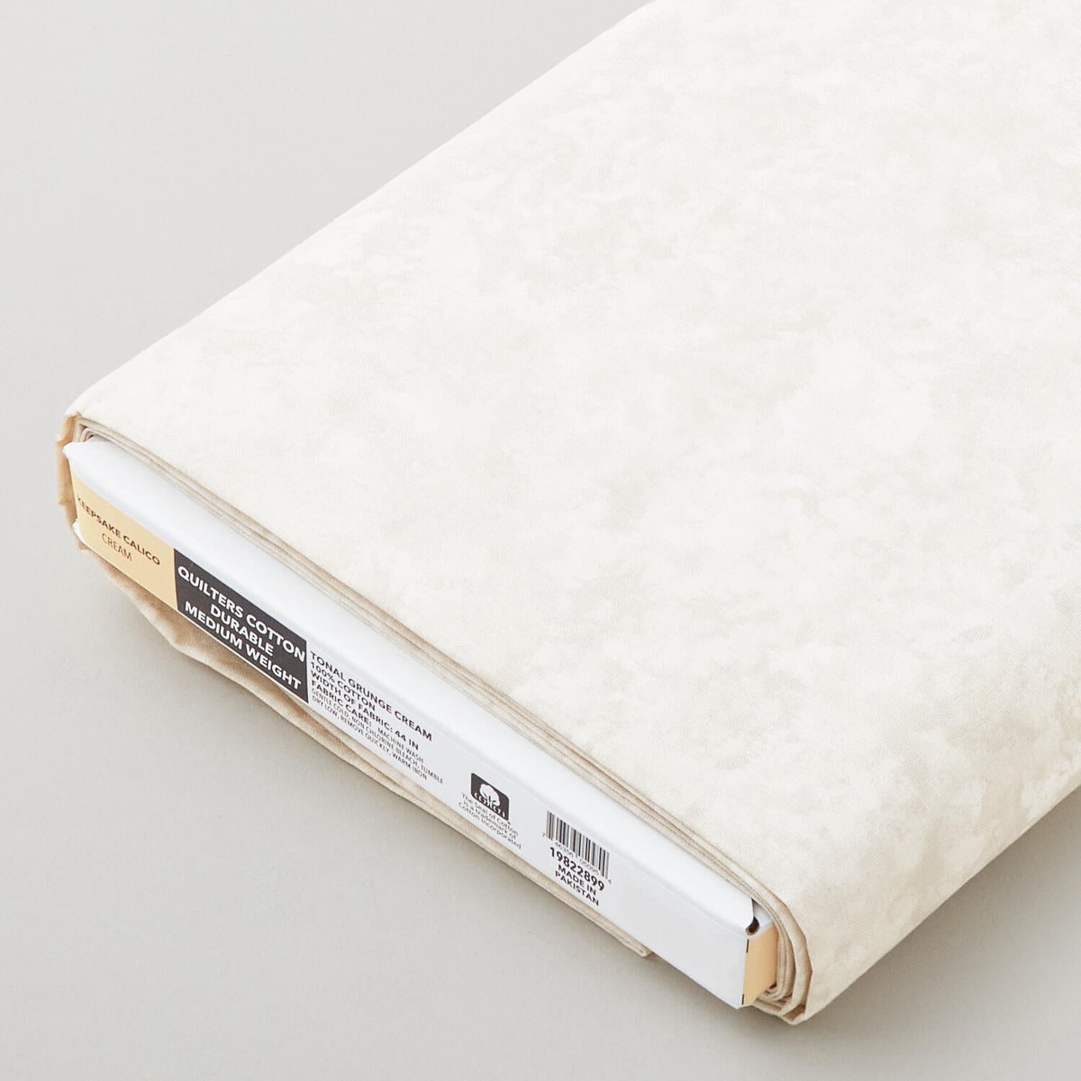 harmony-marble-texture-cream-8-yard-bolt